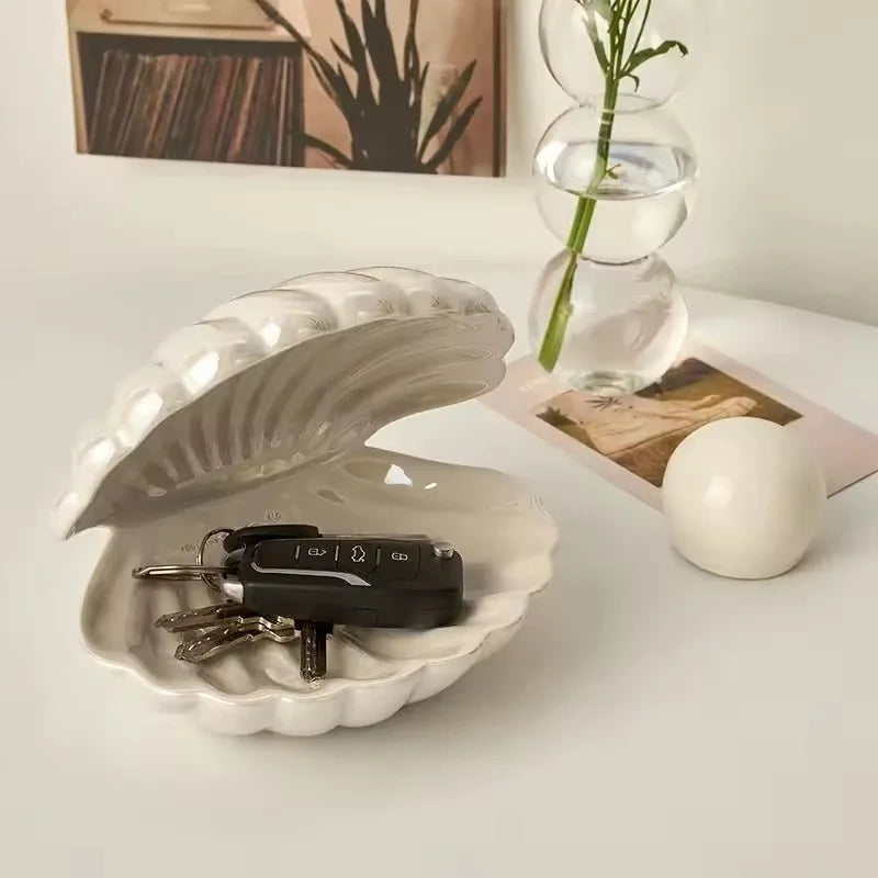 LED Room Decor Night Light – European Shell-Style Lamp with Ceramic Pearl, Perfect for Kids' Bedrooms, Bedside Tables, and Jewelry Storage. A charming and modern touch for your space!