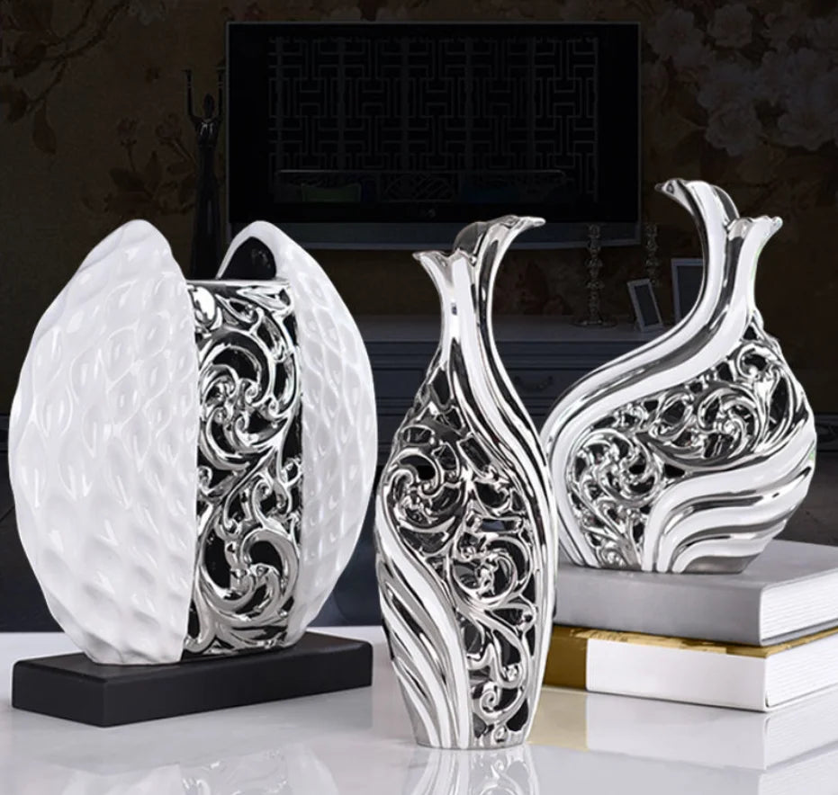 European‑Inspired Handcrafted Porcelain Vase | Wedding & Room Decor