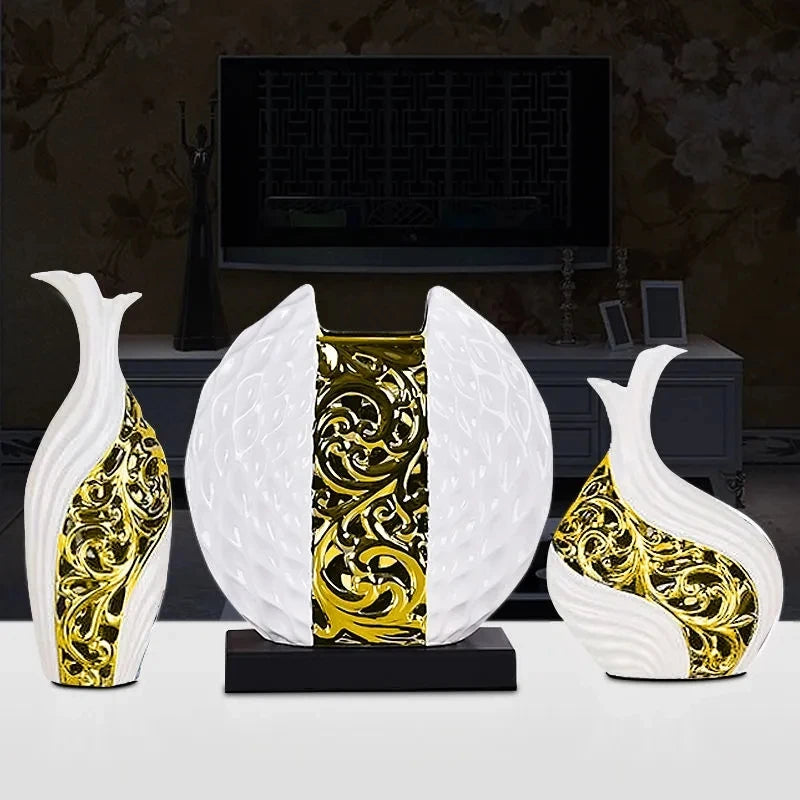 European‑Inspired Handcrafted Porcelain Vase | Wedding & Room Decor