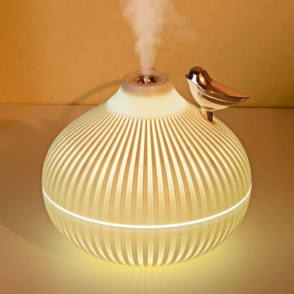 Air Humidifier, Small Onion Style Humidifier With Night Light, Atmosphere Light, Room freshener, Mini-size USB Air Humidifier For Home 300ml USB